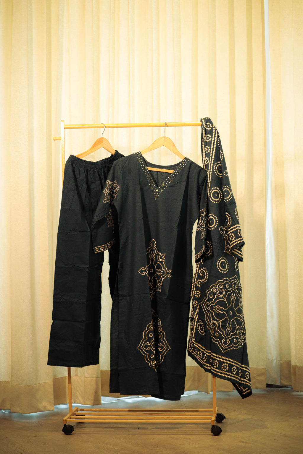 Tiered Lace-Insert Tunic Dress