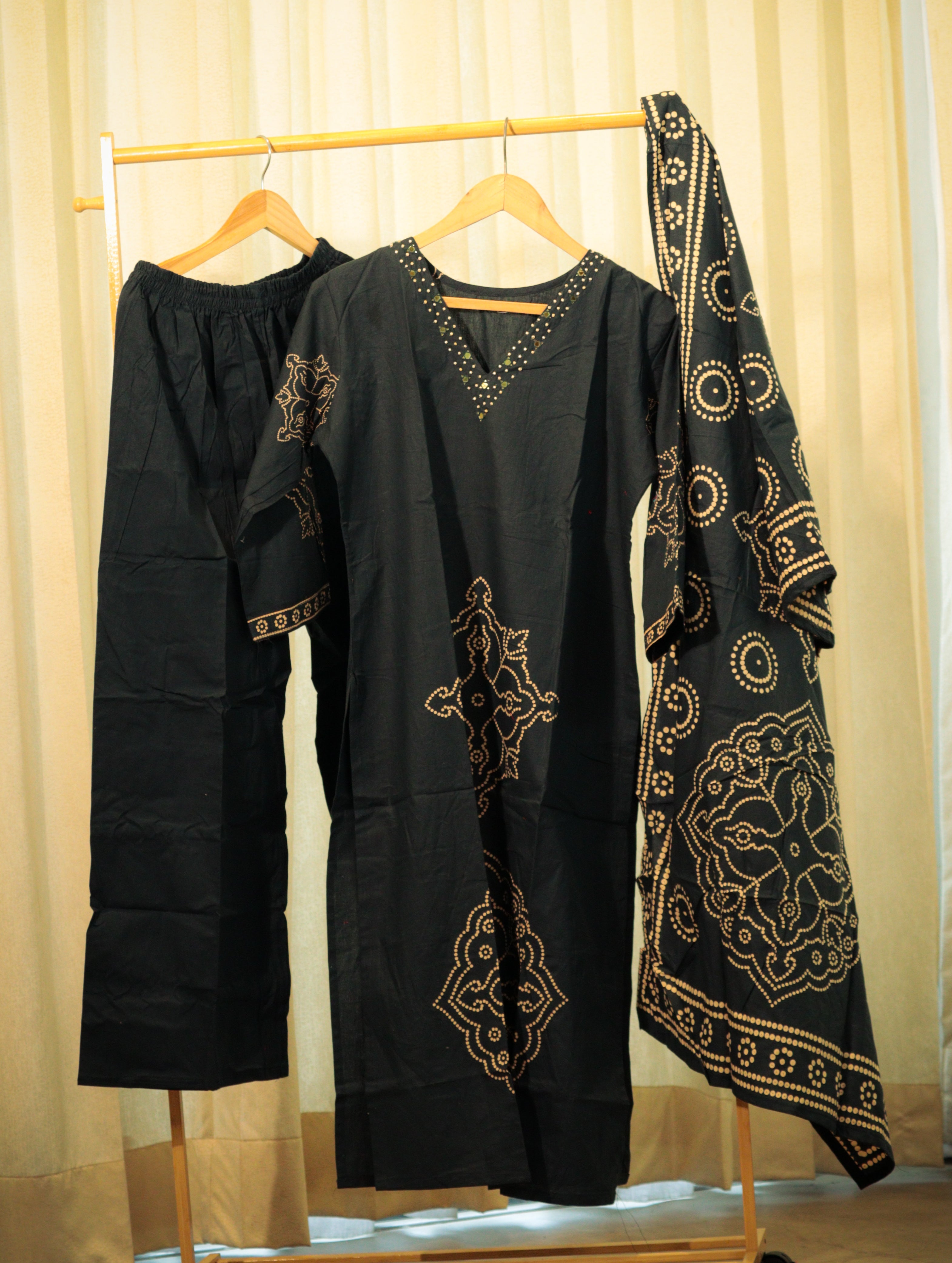 Tiered Lace-Insert Tunic Dress
