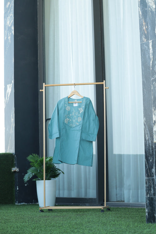 Amethyst Blossom Hand-Embroidered Kurti